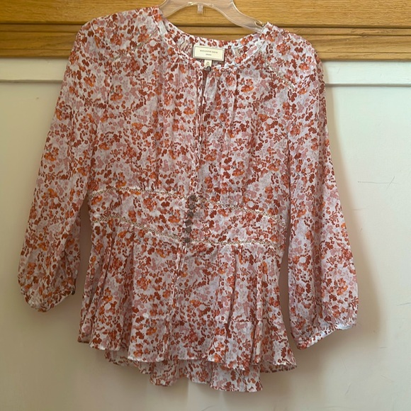 Anthropologie Moulinette Sours Red Floral Cotton/Silk
Amelie Blouse - Picture 11 of 15